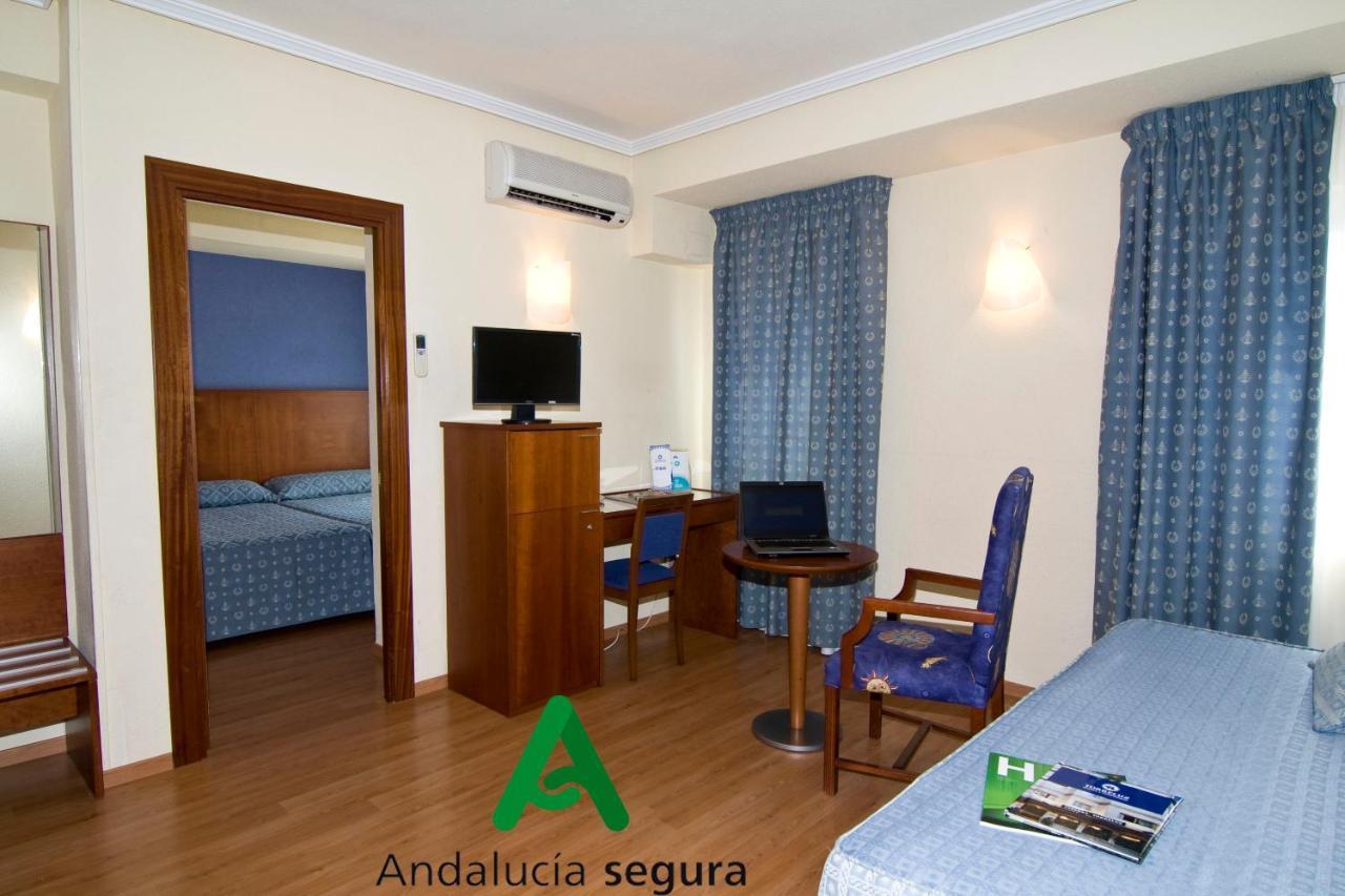 Torreluz Apartamentos Альмерия Экстерьер фото