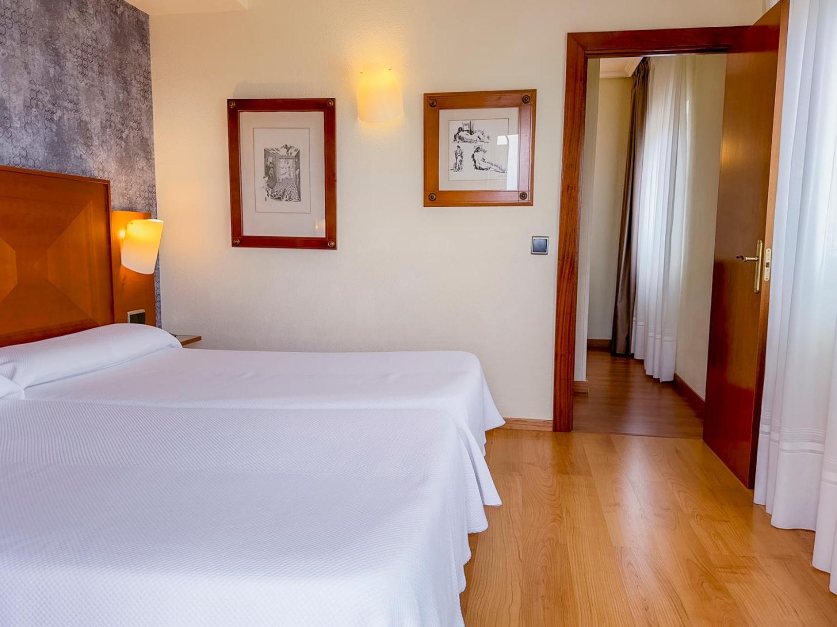 Torreluz Apartamentos Альмерия Экстерьер фото
